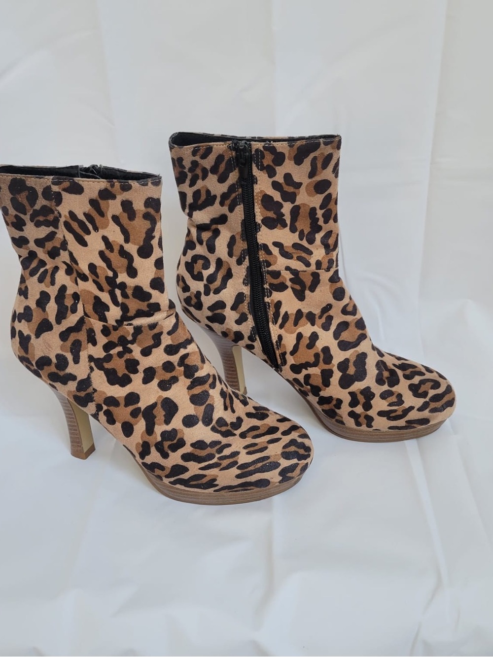 Steve Madden Leopard Print Mid-Heel Booties - Tan & Black